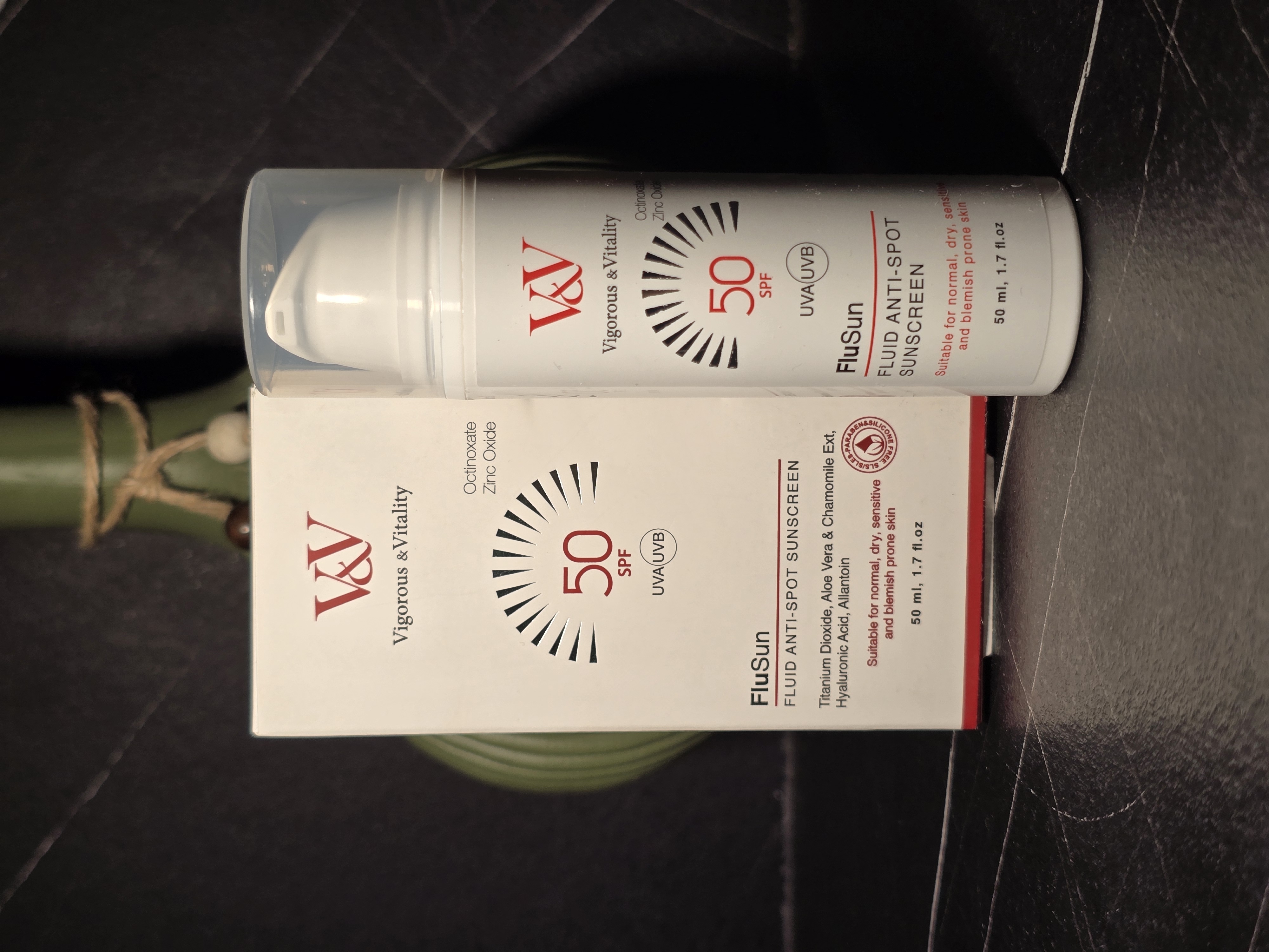 فلوئید ضد آفتاب ضد لک ویگرس اند ویتالیتی SPF50