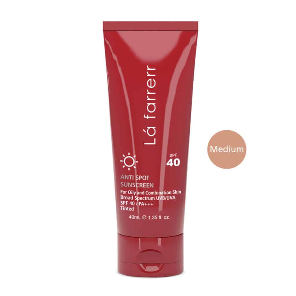 کرم ضد آفتاب و ضد لک SPF40 لافارر مخصوص پوست چرب و مستعد آکنه رنگی